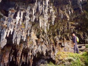 Rawhiti cave - Tasman