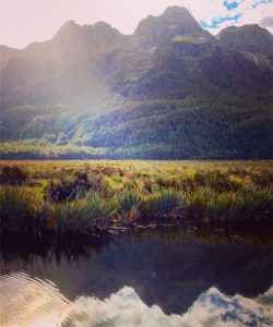 Mirror_lakes_fiordland
