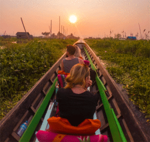 Inle_sunset