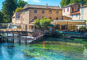 Luberon_fontainedevaucluse
