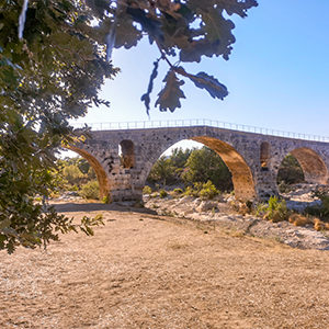 Luberon_pont_julien
